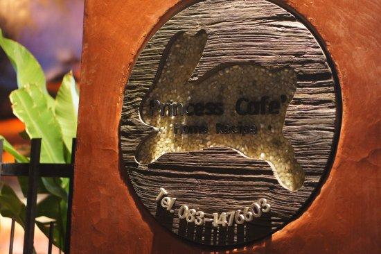 Princess Cafe Sukhumvit 81
